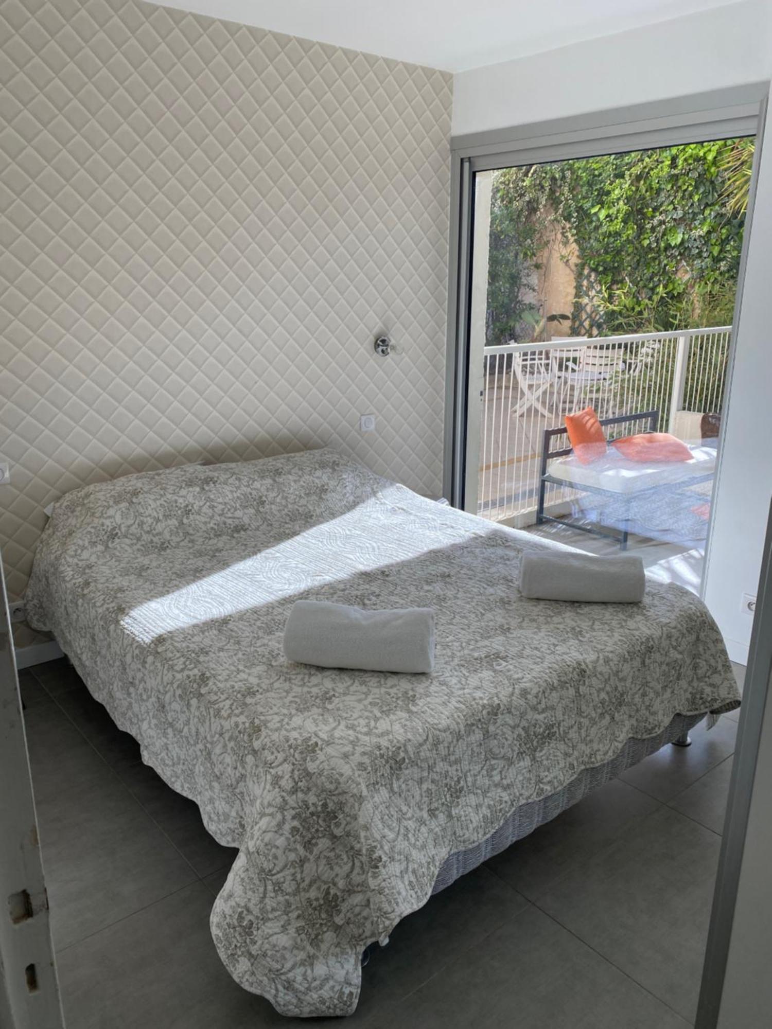 Le Patio Apartment Сен Тропе Екстериор снимка